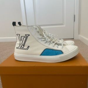 Selling my Louis Vuitton shoes